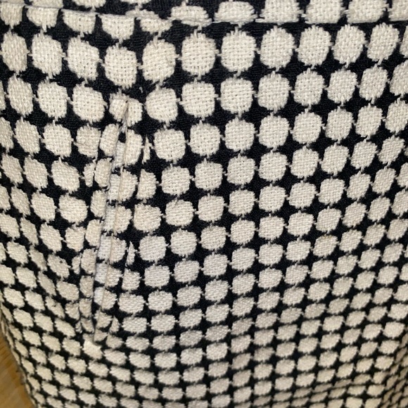 EUC LOFT Pencil Skirt - Picture 5 of 5